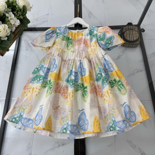 فستان اطفال من فندي