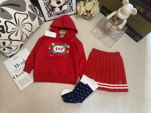 طقم اطفال قوتشي