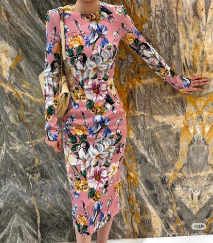 فستان دولتشي اند غبانا