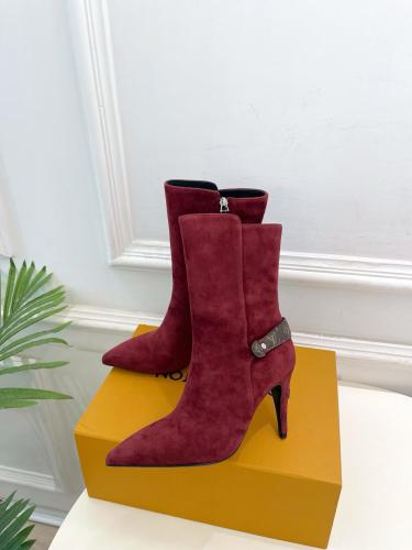 بوت من لوي فيتون