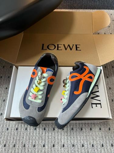 سنيكرز لويفي