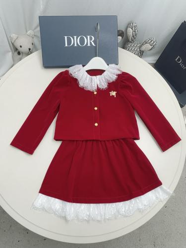 طقم طفال ديور