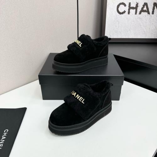 شوز انيق من شانيل