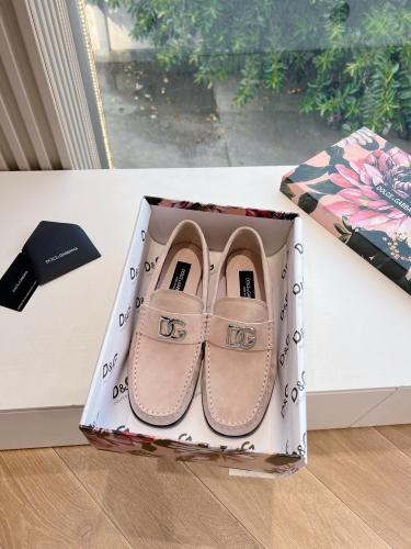 شوز دولتشي آند غبانا