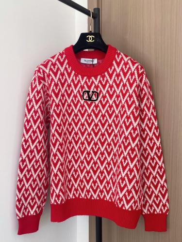 سويتر من ڤالنتينو