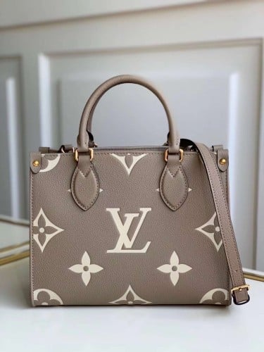 LV Tote ماستر 25 سم