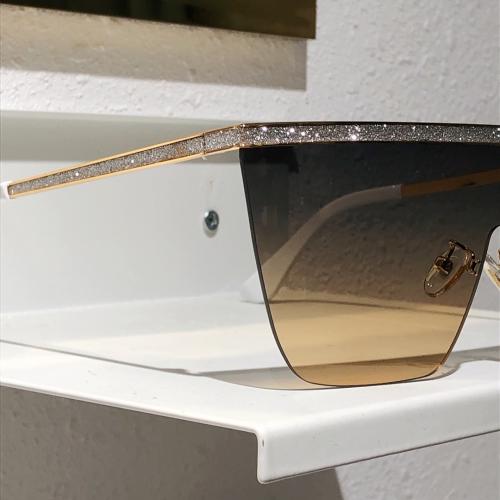 نظاره jimmy choo