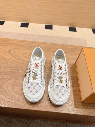 سنيكرز لوي فيتون انيق جدا