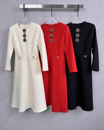 فستان انيق من فالنتينو