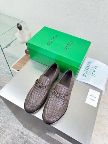 شوز بوتيقا نسائي ورجالي