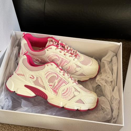 شوز انيق من ديور