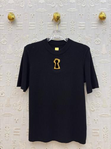 تيشيرت انيق جدا