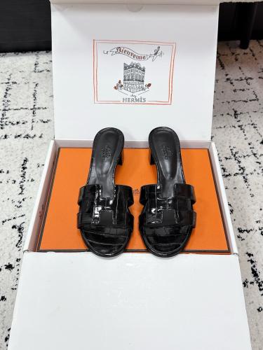 هيلز انيق من Hermes