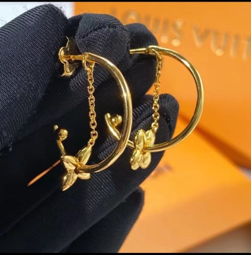 حلق مع الملحقات