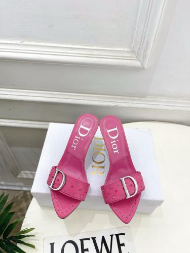 هيلز انيق من ديور