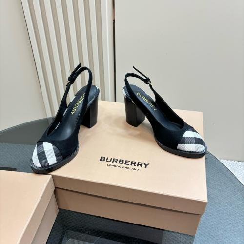 هيلز Burberry