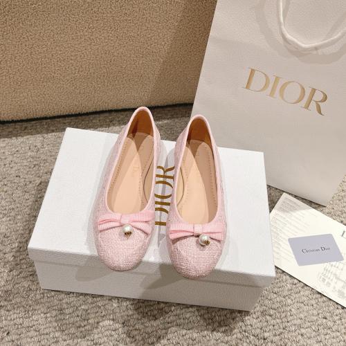 فلات انيق من ديور