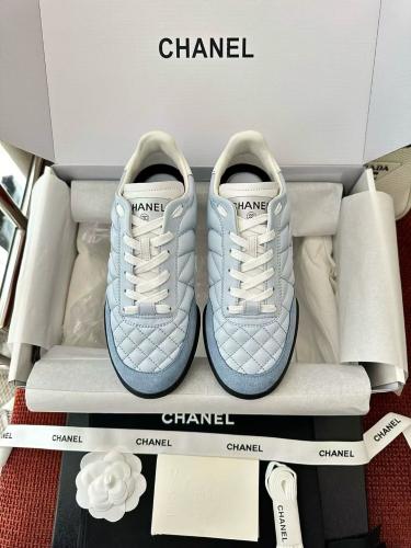 شوز انيق من شانيل