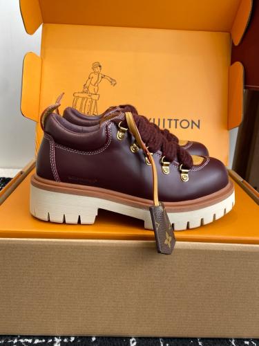 شوز لوي فيتون