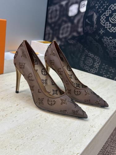 هيلز لوي فيتون انيق جدا