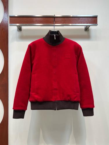 جاكيت ميوميو