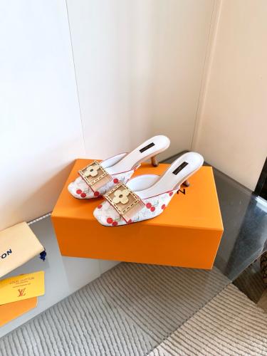 هيلز لوي فيتون