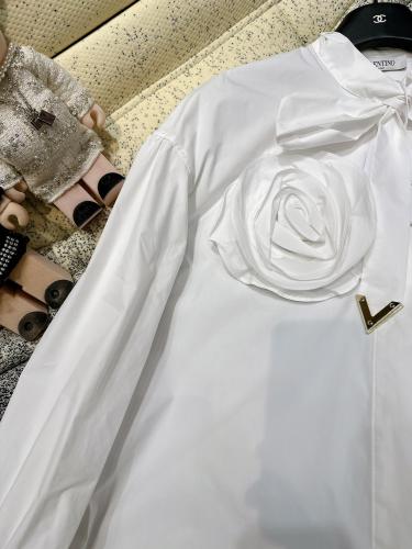 قميص فالنتينو