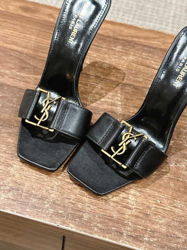 هيلز YSL انيق جدا