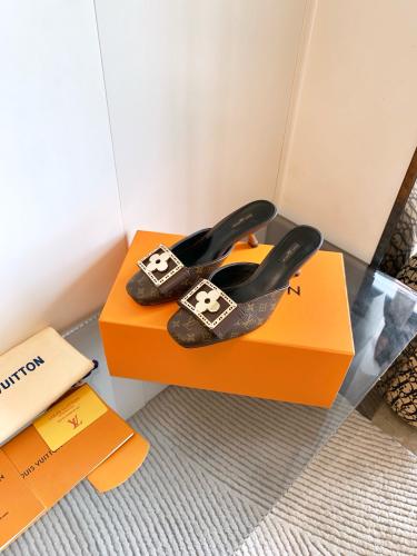 هيلز لوي فيتون