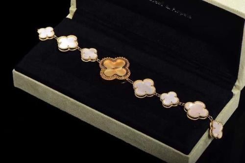 ساعة ڤان كليف ماستر