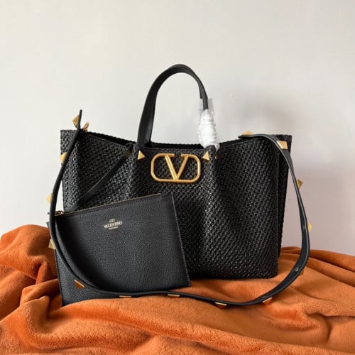 شنطة valentino ماستر 35 cm الوان متعدده