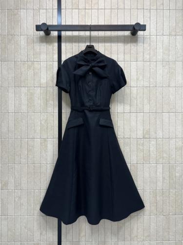 فستان انيق من ديور