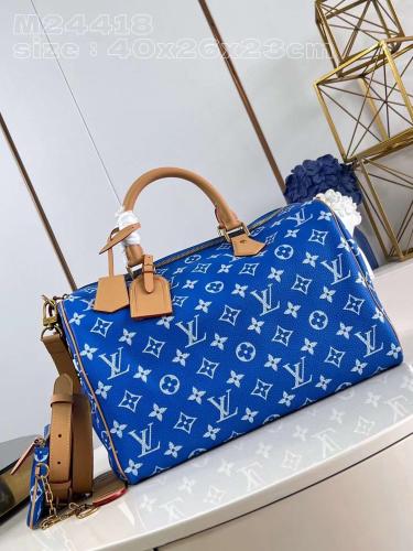 LV ماستر مقاس 40 سم