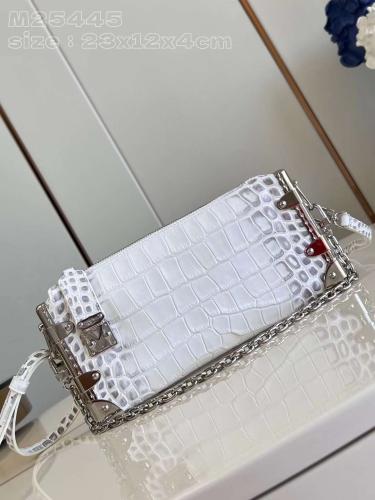 LV Slim trunk مقاس 23 سم