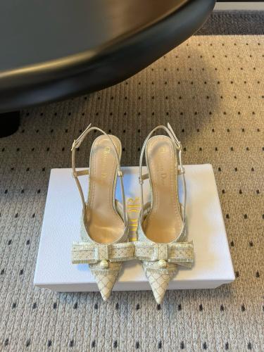 هيلز ديور انيق جدا