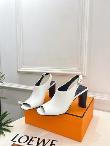 هيلز انيق من هيرمز