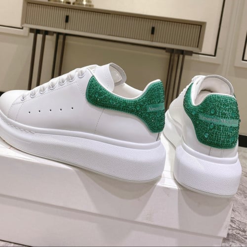 شوز AMانيق جدا