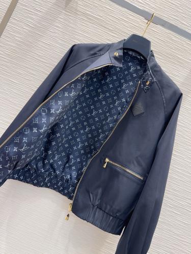 جاكيت لوي فيتون ينلبس عالوجهين