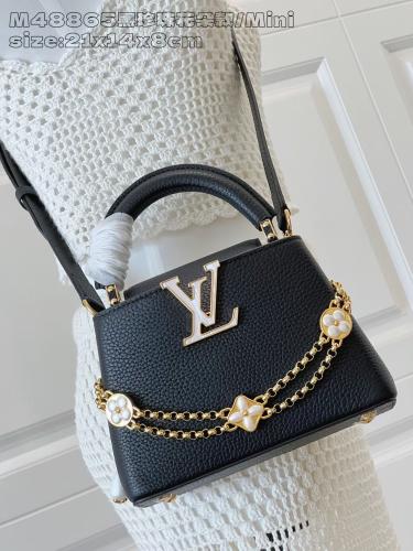 LV Capucines مقاس 21 سم