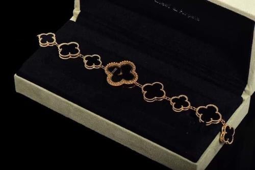 ساعة ڤان كليف ماستر