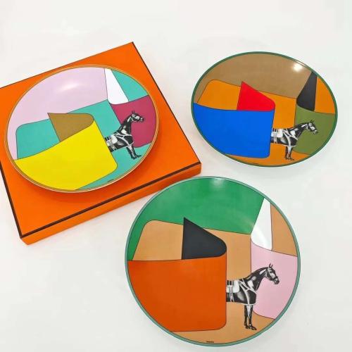 مجموعه 3 اطباق Hermes