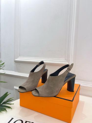 هيلز انيق من هيرمز