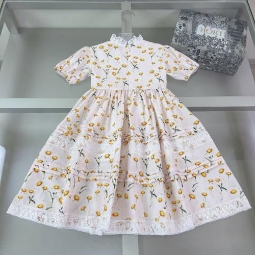 فستان اطفال دولتشي اند غابانا