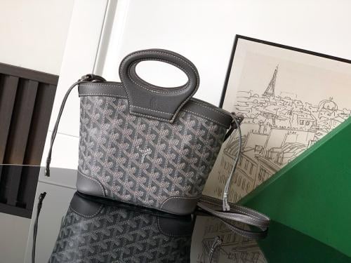 Goyard Belugaمقاس 23 سم