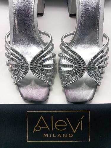 هيلز Alevi Milano