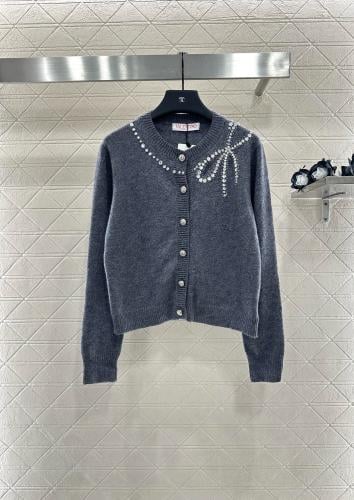 كارديغان من ڤالنتينو