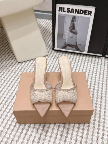 هيلز Gianvito Rossi انيق جدا