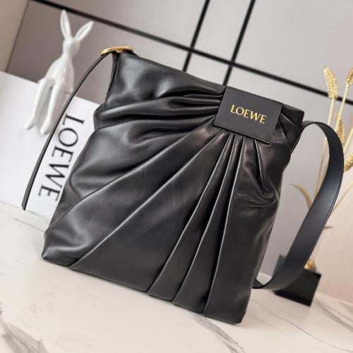 Lower Draped leather tote bag مقاس 29cm