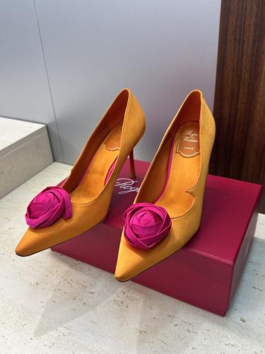 هيلز Roger vivier