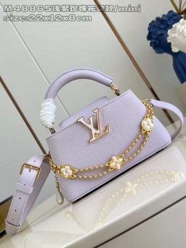 LV Capucines مقاس 22 سم